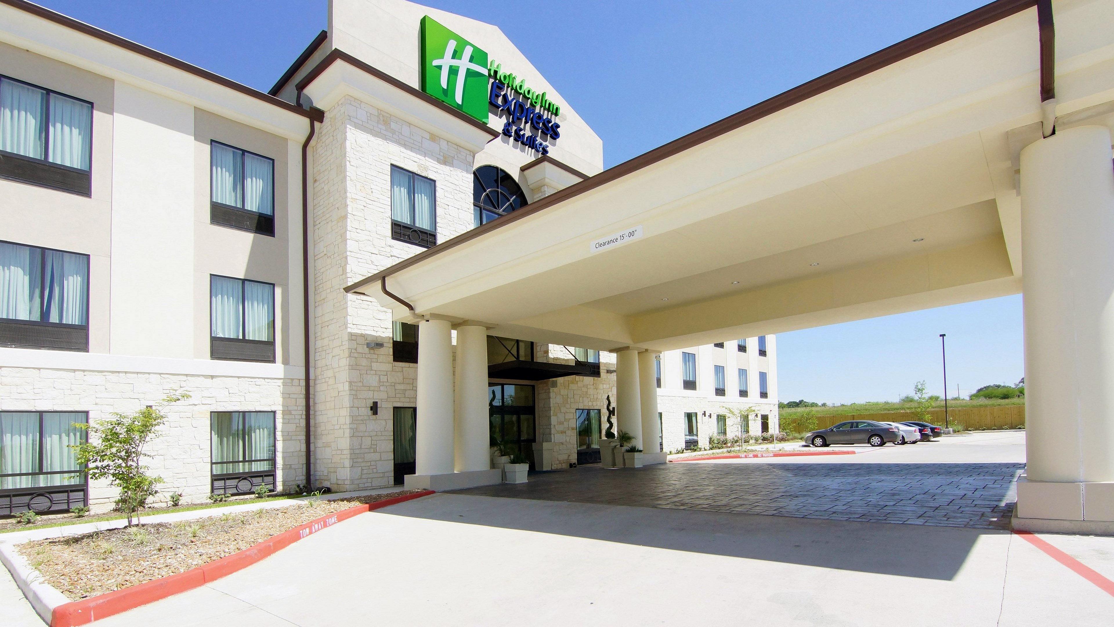 Holiday Inn Express Hotels & Suites Cuero By Ihg Exterior photo